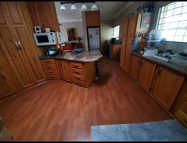 4 BEDROOM HOUSE FOR SALE IN SASOLBURG EXT 23